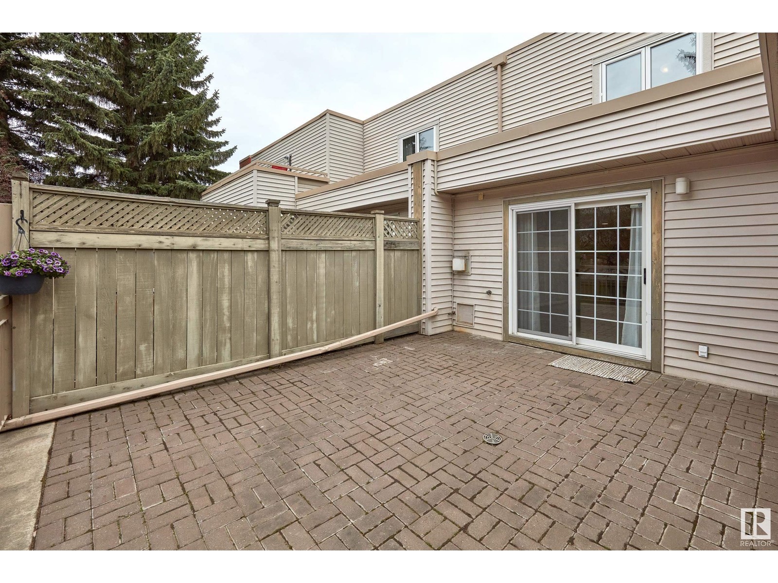 9021 98 Av Nw, Edmonton, Alberta  T6C 4P2 - Photo 55 - E4434673