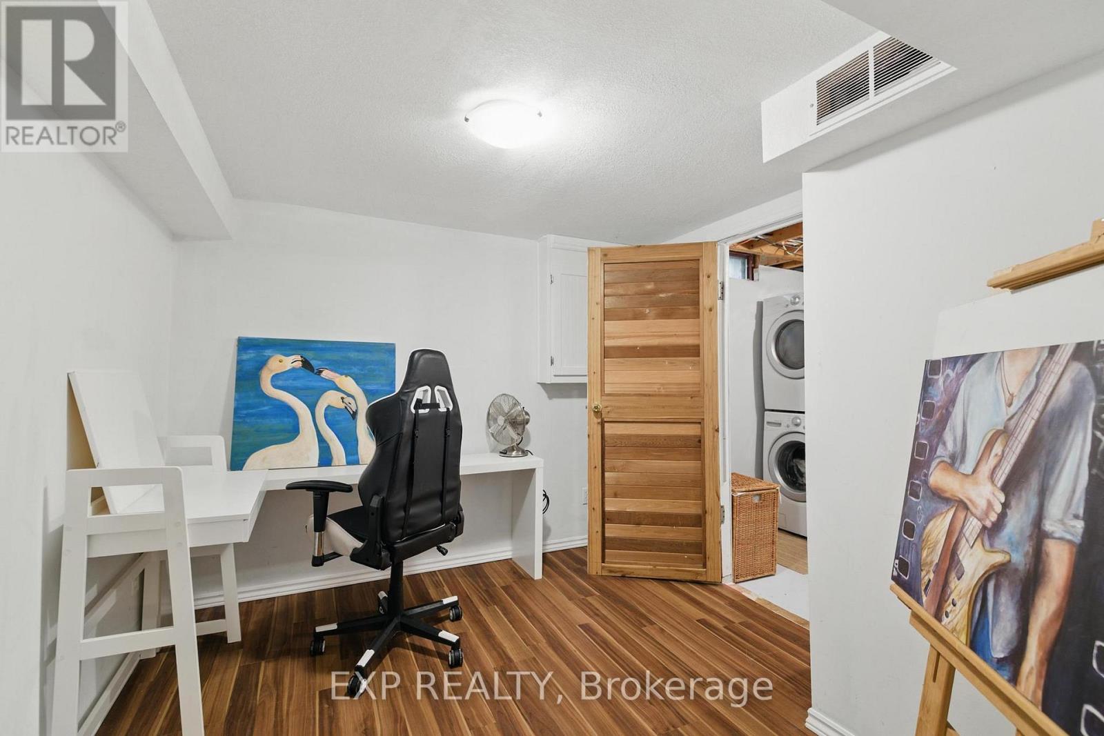 147 Rolling Meadows Drive, Kitchener, Ontario  N2N 1X8 - Photo 24 - X12201689