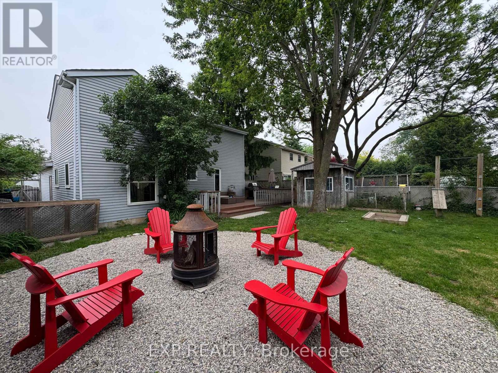 147 Rolling Meadows Drive, Kitchener, Ontario  N2N 1X8 - Photo 31 - X12201689