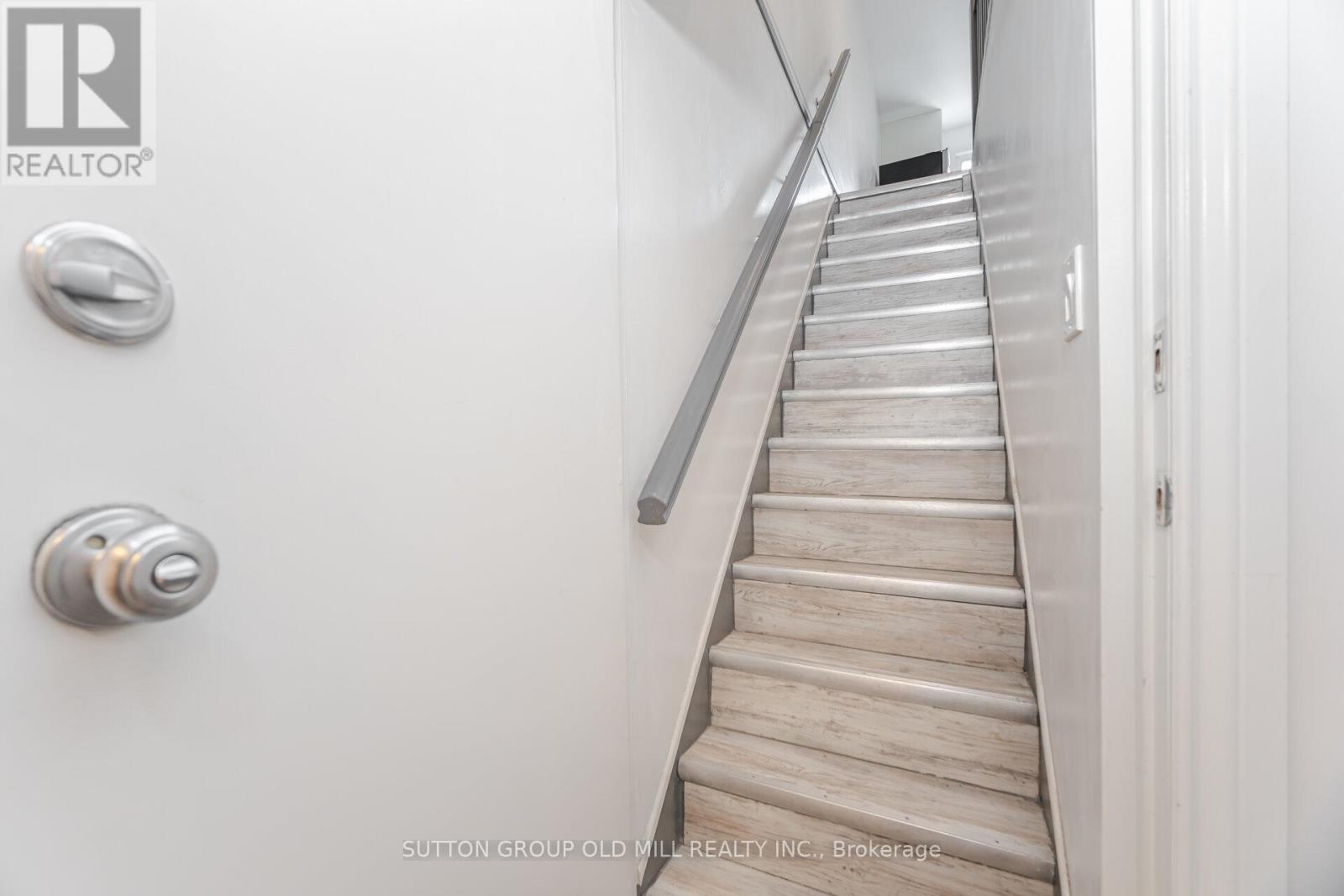 1995 Gerrard Street E, Toronto, Ontario  M4E 2A9 - Photo 16 - E12199504