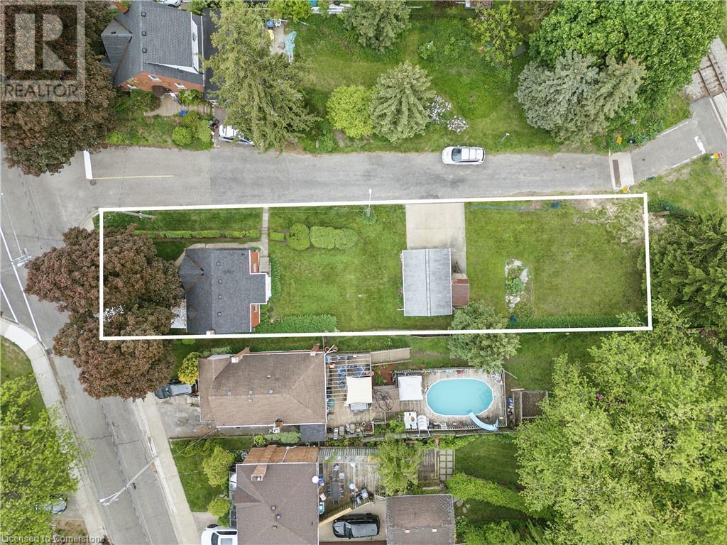 234 Waterloo Street, Kitchener, Ontario  N2H 3W1 - Photo 2 - 40738642
