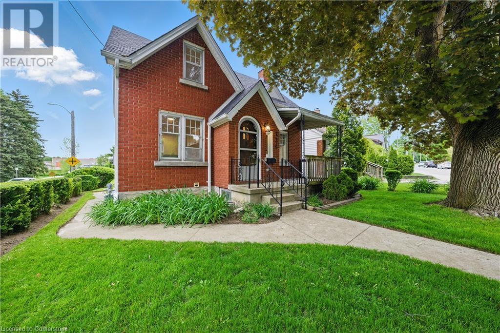 Property at 234 WATERLOO Street image 4
