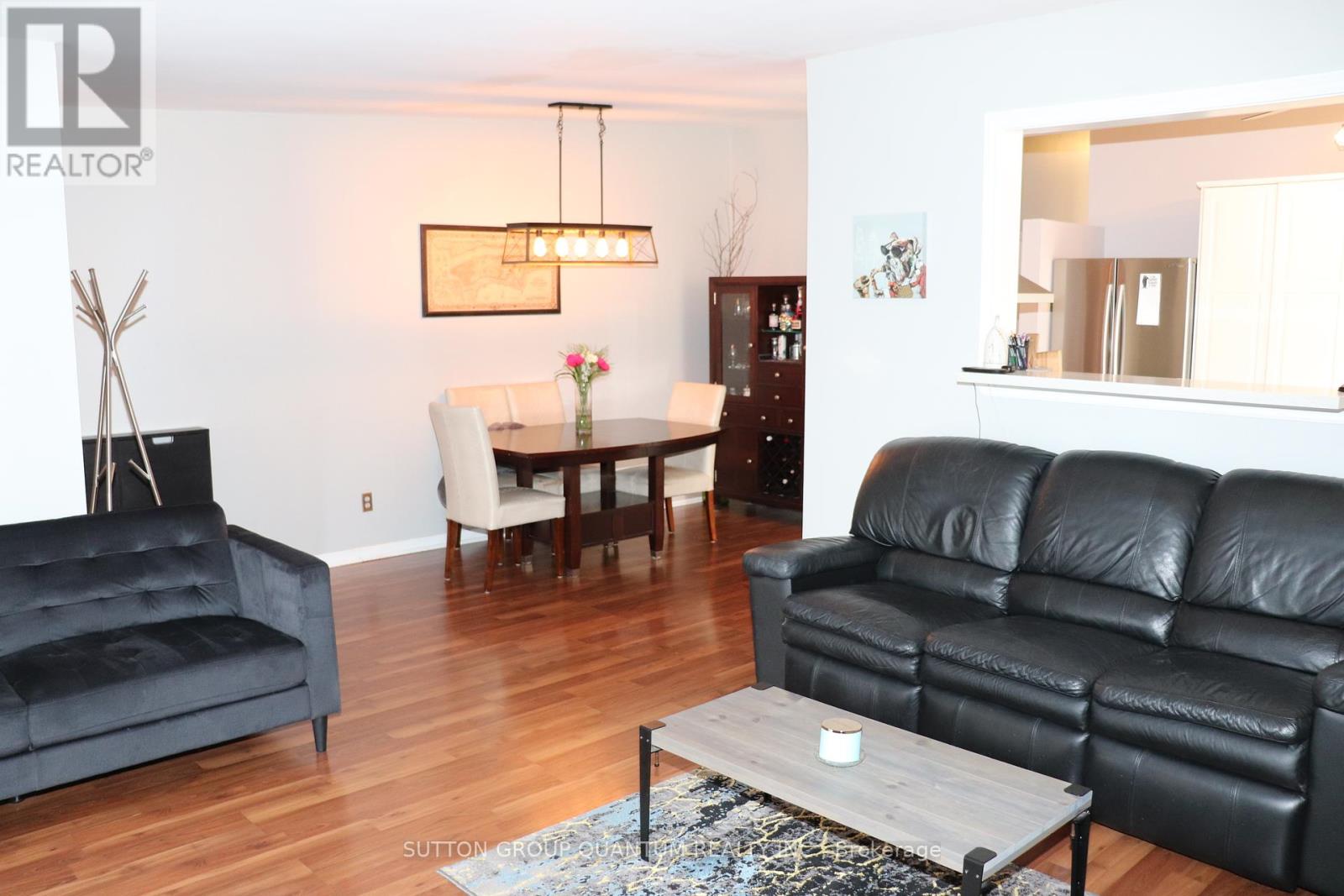 2618 Constable Road, Mississauga (Clarkson), Ontario  L5J 1W2 - Photo 7 - W12203420