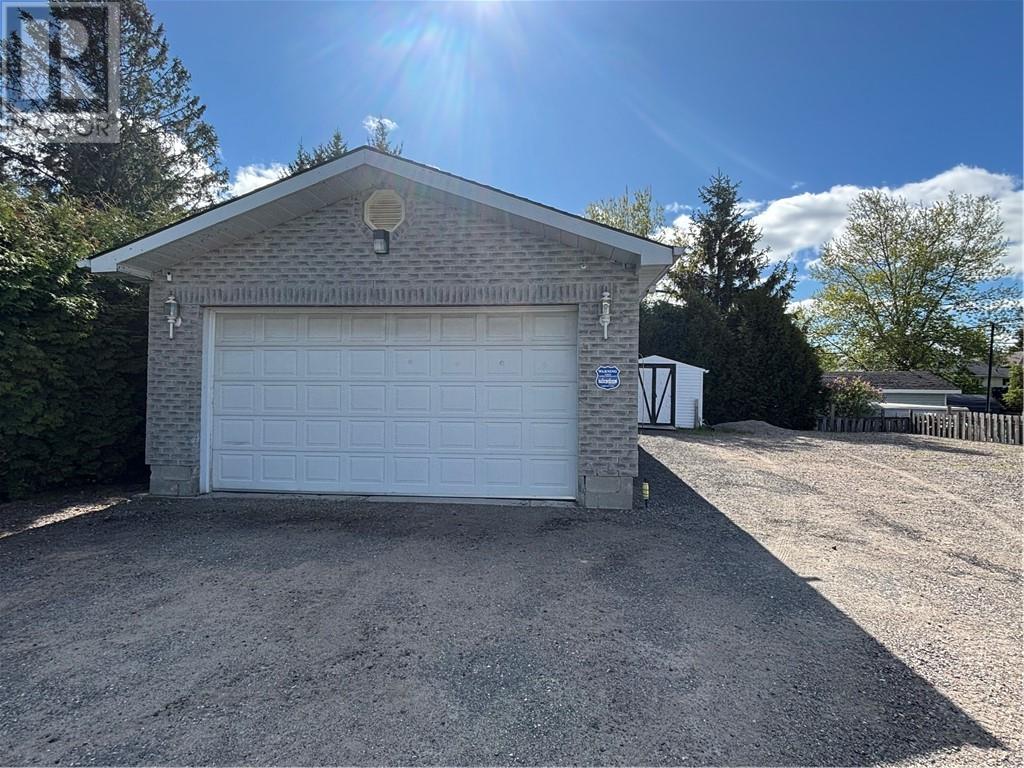 57 Leo Street N, Azilda, Ontario  P0M 1B0 - Photo 29 - 2122567
