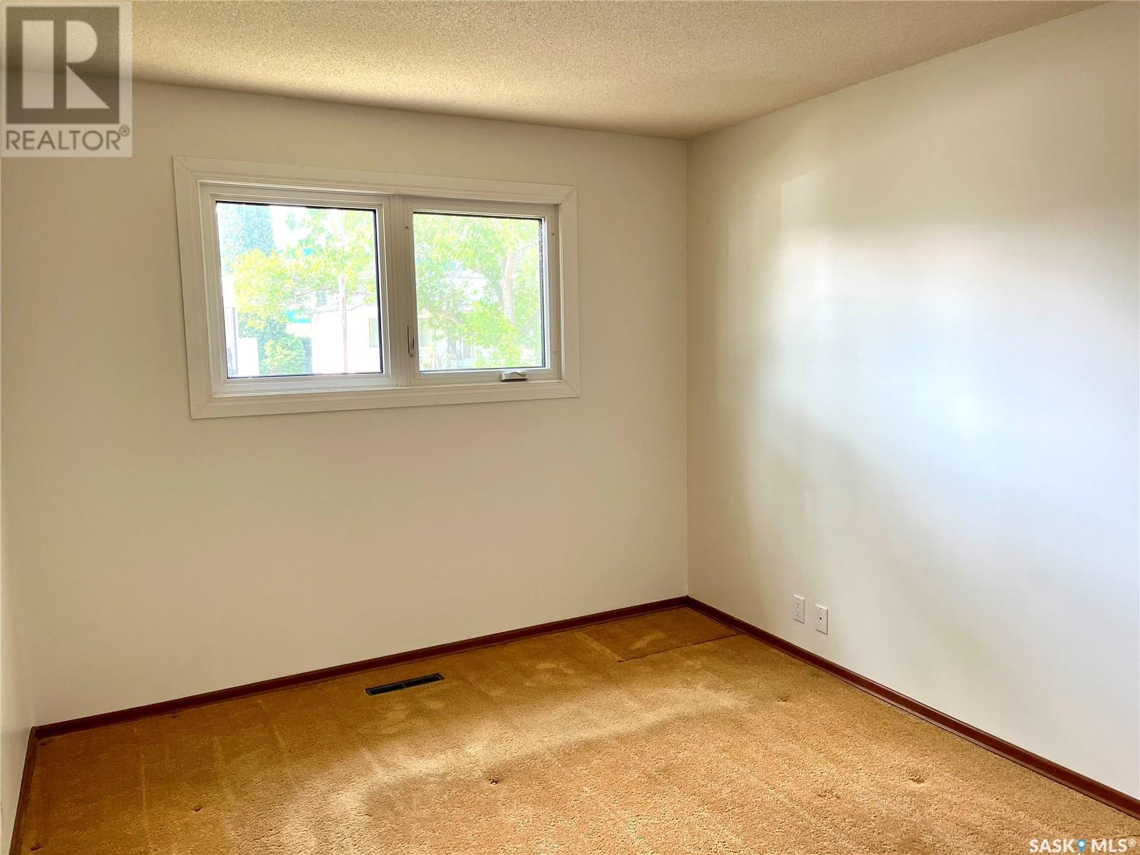 Property at 241 Conlin DRIVE image 4
