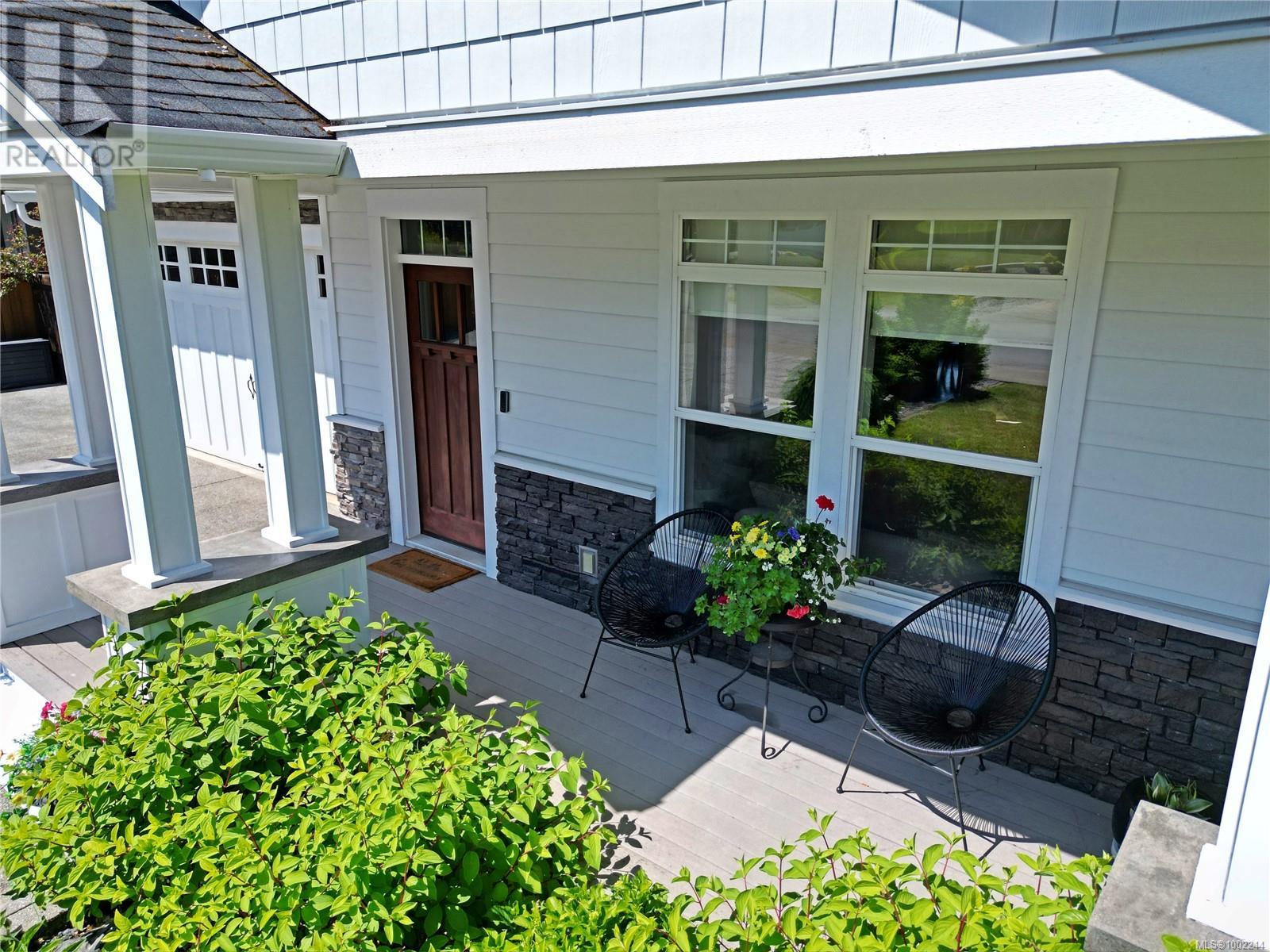 Property at 3558 Swordfern Lane image 3