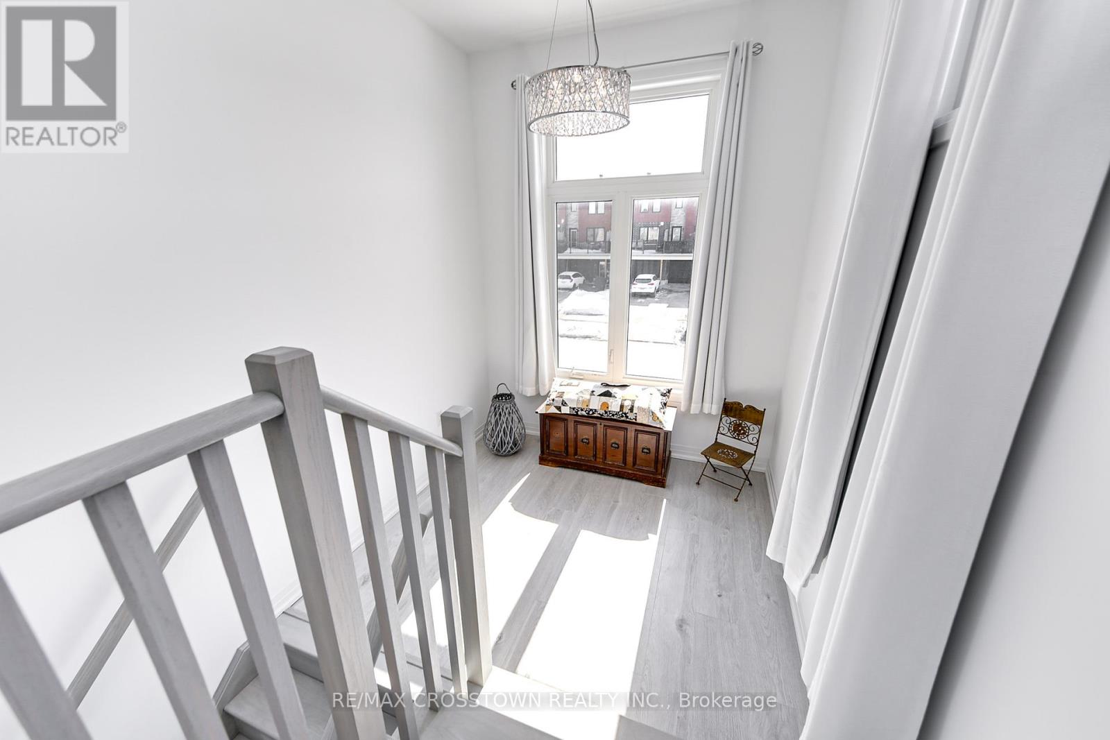44 Fairlane Avenue, Barrie, Ontario  L9J 0M9 - Photo 28 - S12203984