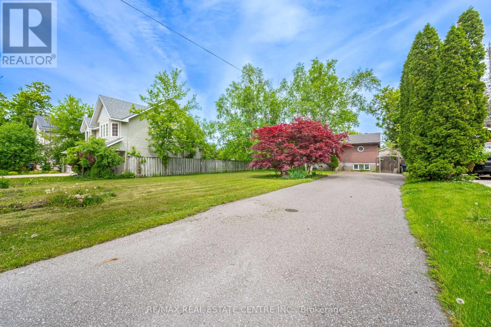 Property at 141 ELM STREET image 3