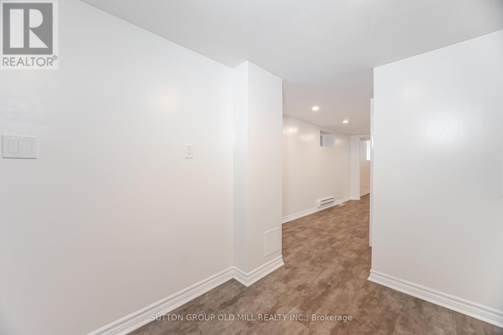 1995 Gerrard Street E, Toronto, Ontario  M4E 2A9 - Photo 33 - E12199504