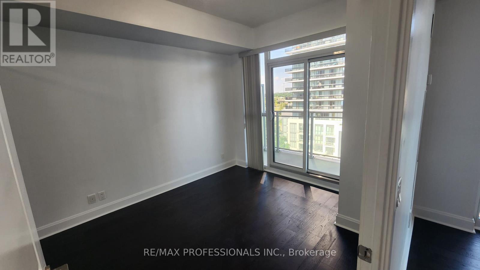 708 - 33 Shore Breeze Drive, Toronto, Ontario  M8V 0G1 - Photo 10 - W12185326