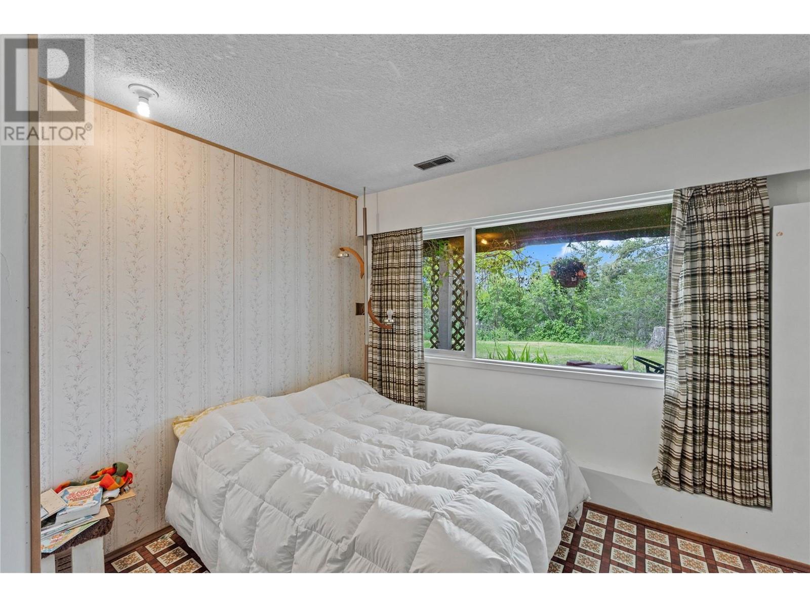 5460 Back Road, Westwold, British Columbia  V0E 3B1 - Photo 16 - 10351280