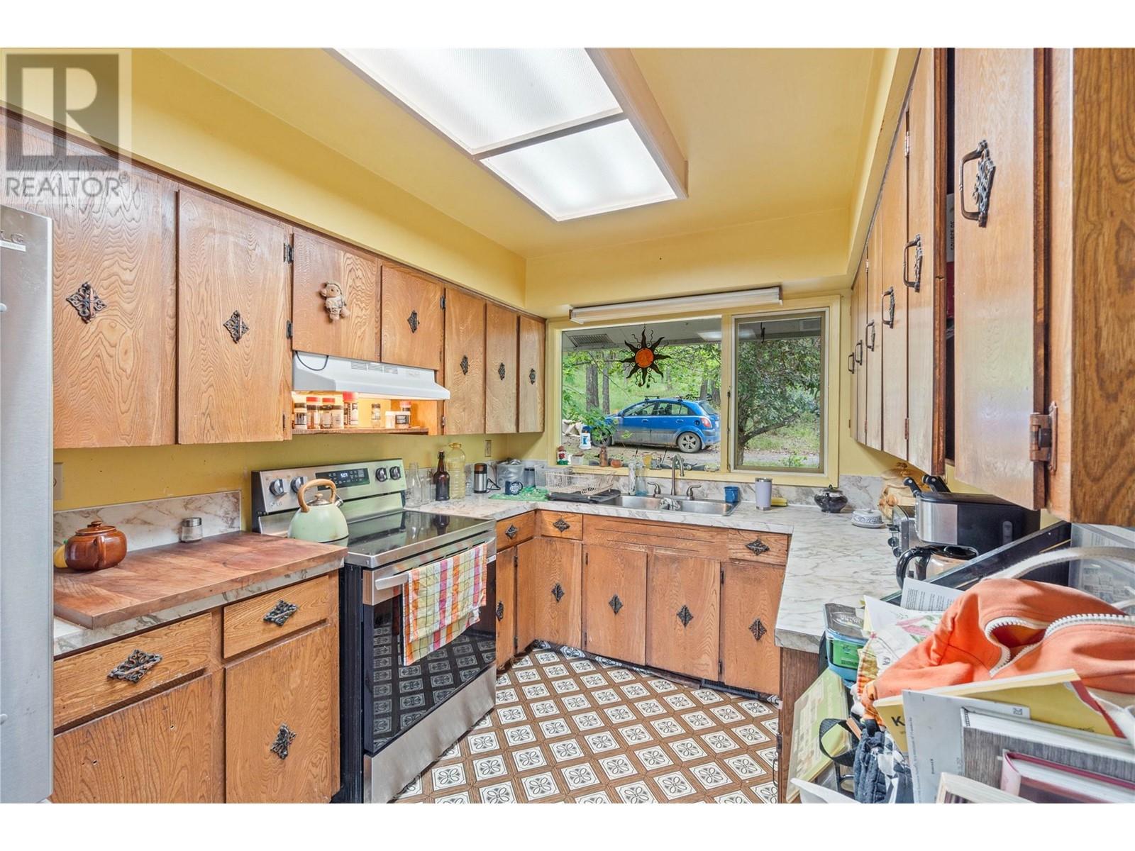 5460 Back Road, Westwold, British Columbia  V0E 3B1 - Photo 26 - 10351280