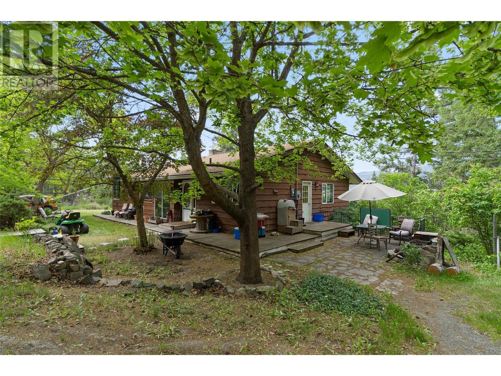 5460 Back Road, Westwold, British Columbia  V0E 3B1 - Photo 3 - 10351280