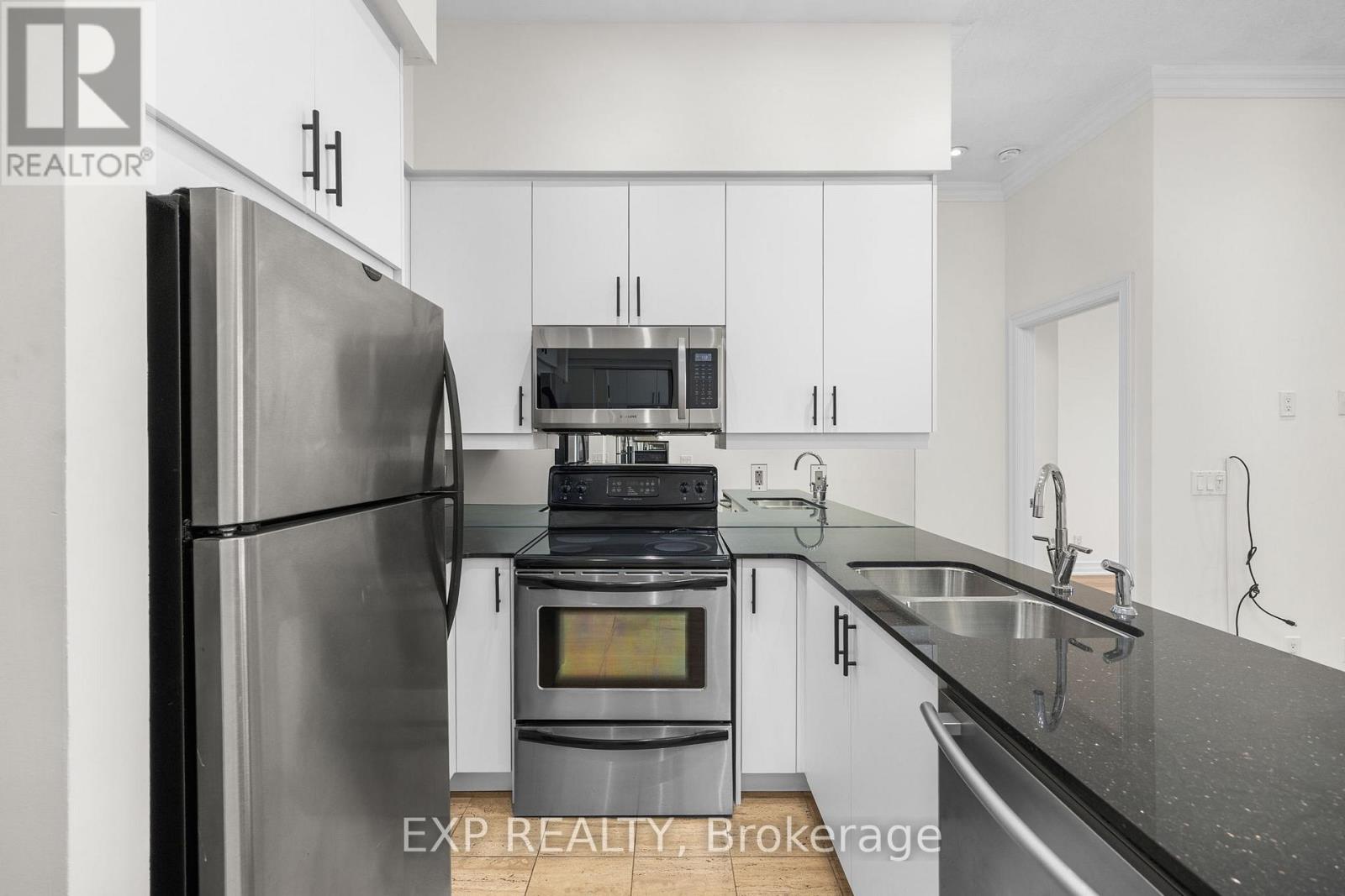 3105 - 4090 Living Arts Drive, Mississauga, Ontario  L5B 4M8 - Photo 5 - W12203958