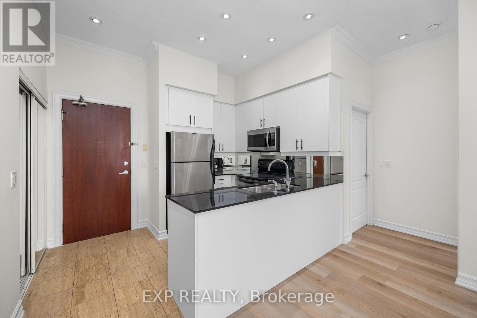 3105 - 4090 Living Arts Drive, Mississauga, Ontario  L5B 4M8 - Photo 6 - W12203958