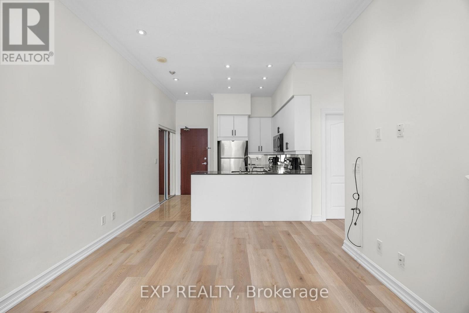 3105 - 4090 Living Arts Drive, Mississauga, Ontario  L5B 4M8 - Photo 7 - W12203958