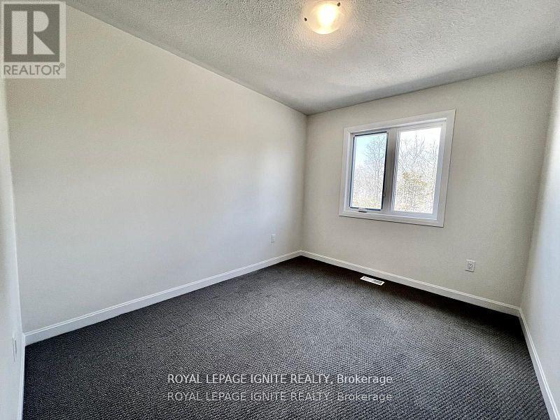 126 Gildersleeve Boulevard, Loyalist, Ontario  K0H 1G0 - Photo 13 - X12203972