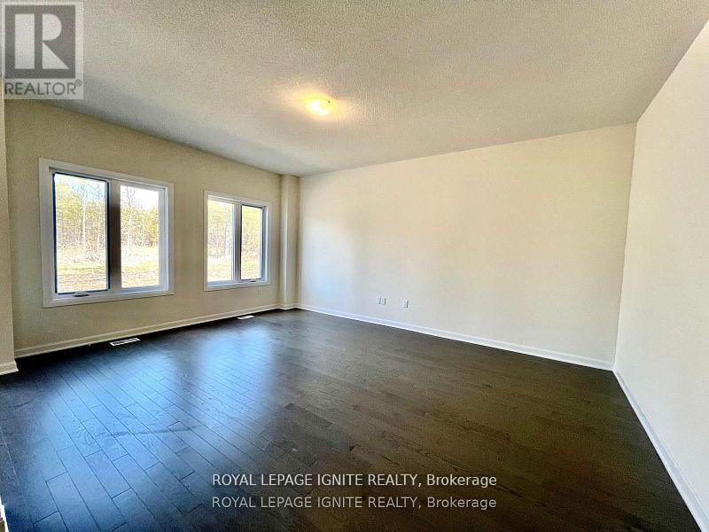 126 Gildersleeve Boulevard, Loyalist, Ontario  K0H 1G0 - Photo 17 - X12203972