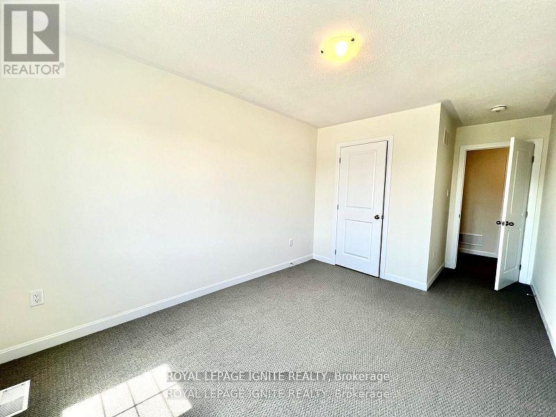 126 Gildersleeve Boulevard, Loyalist (Bath), Ontario  K0H 1G0 - Photo 25 - X12203972