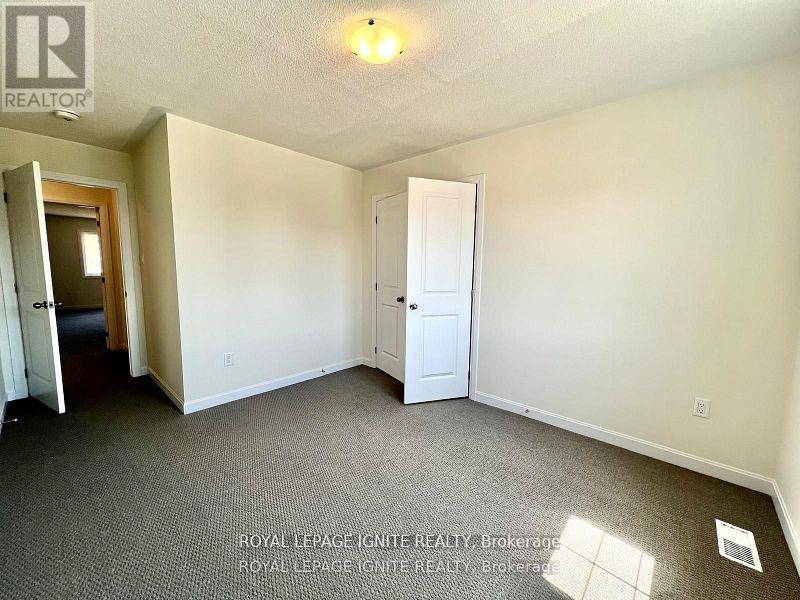 126 Gildersleeve Boulevard, Loyalist, Ontario  K0H 1G0 - Photo 26 - X12203972