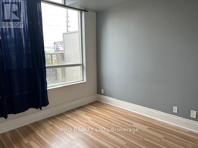 236 - 3888 Duke Of York Boulevard, Mississauga, Ontario  L5B 4P5 - Photo 9 - W12201401