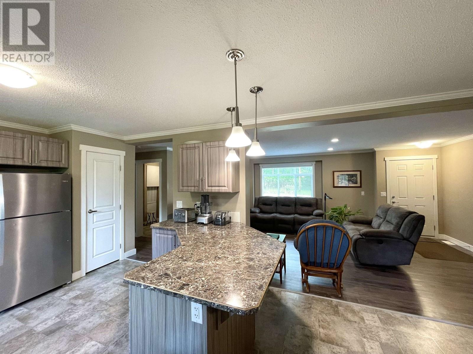 5243 4th Avenue, Hazelton, British Columbia  V0J 1Y1 - Photo 6 - R3012177