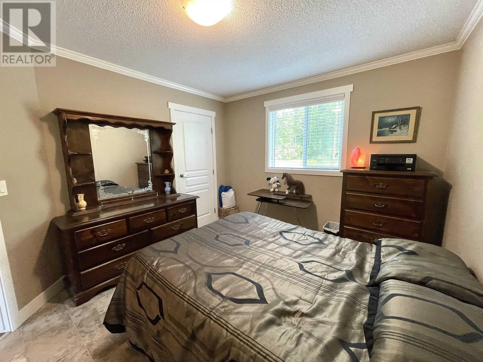 5243 4th Avenue, Hazelton, British Columbia  V0J 1Y1 - Photo 11 - R3012177