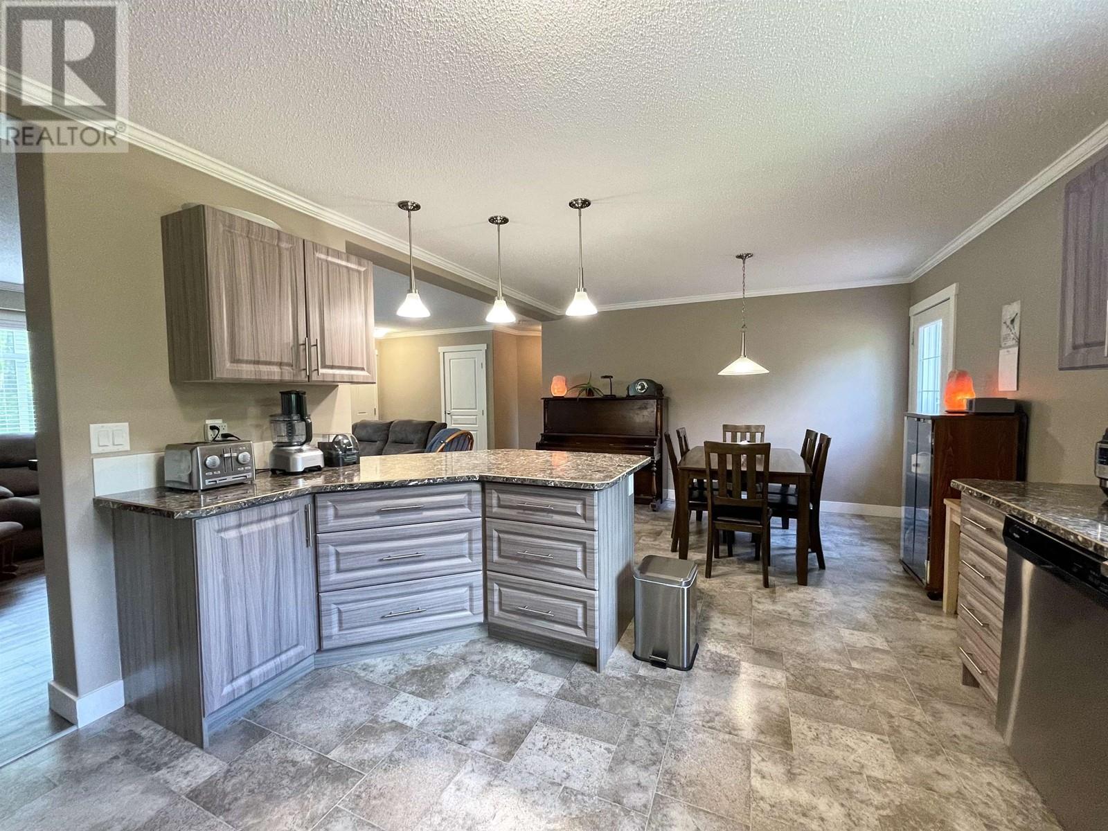 5243 4th Avenue, Hazelton, British Columbia  V0J 1Y1 - Photo 9 - R3012177