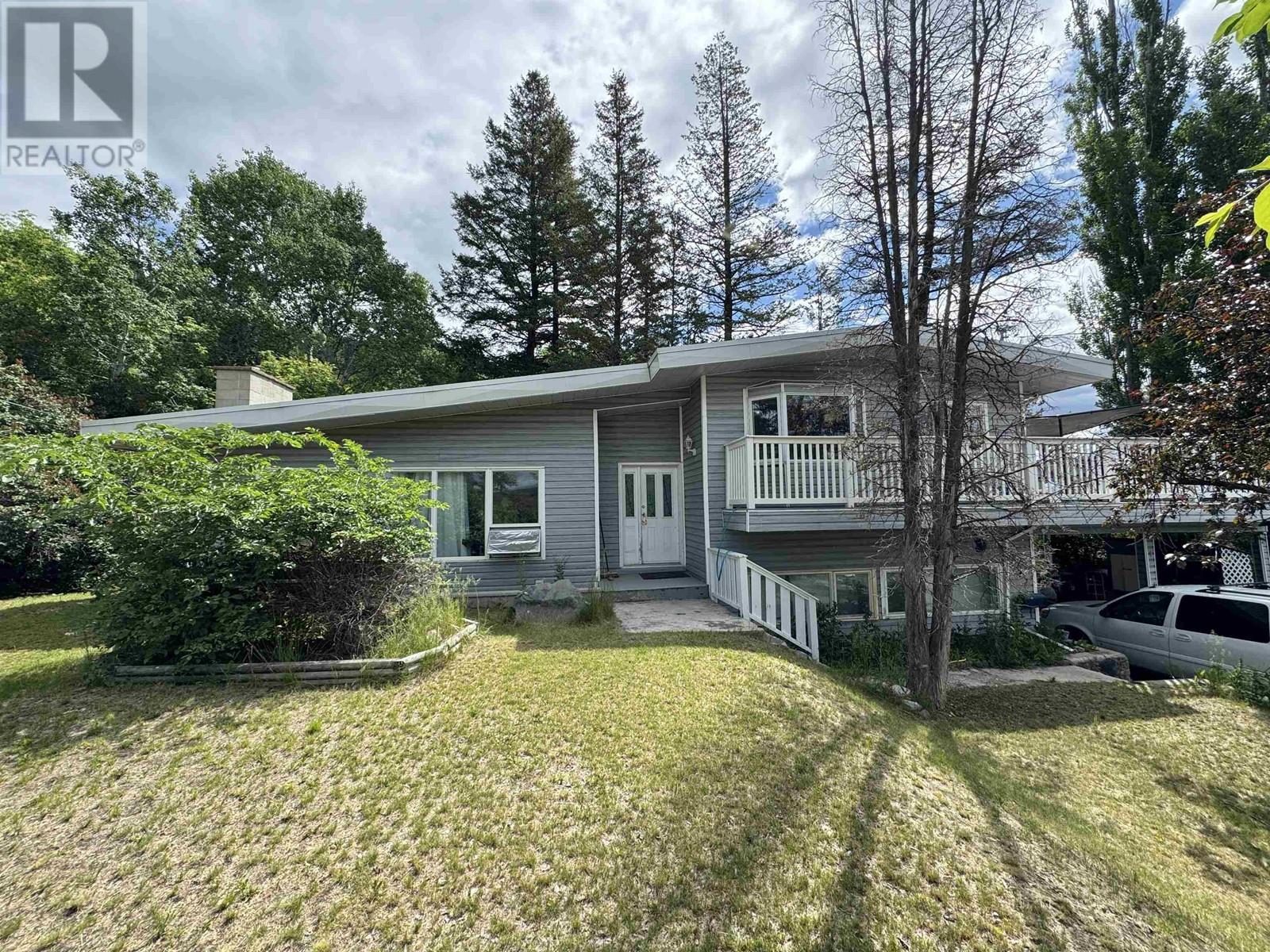Property at 4 WINDMILL CRESCENT image 3
