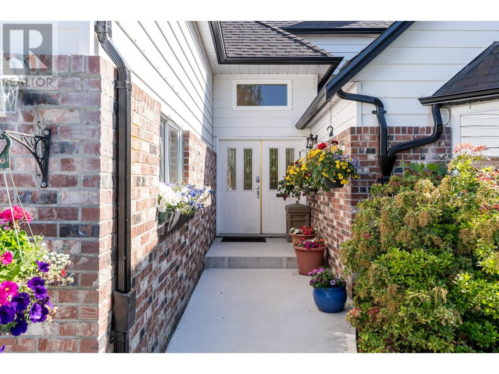 Property at 5243 BENTLEY COURT image 2