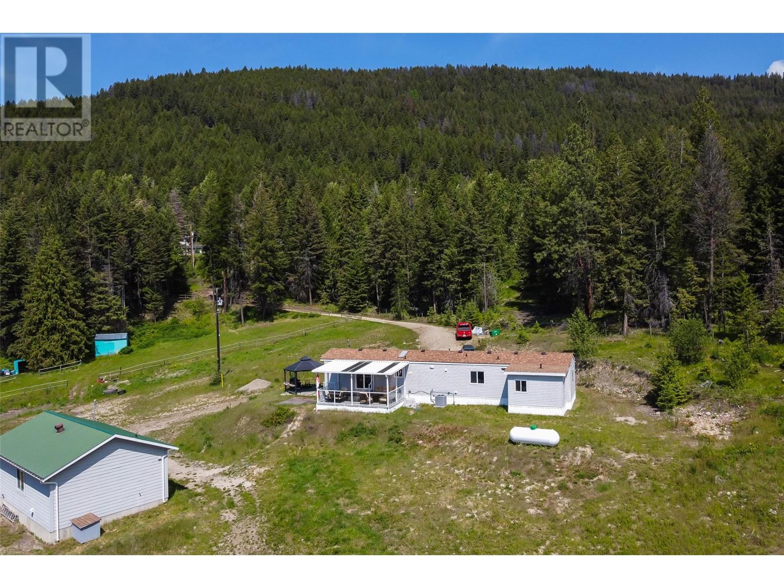1881 Cardinal Creek Road, Kelowna, British Columbia  V1P 1J3 - Photo 6 - 10350454