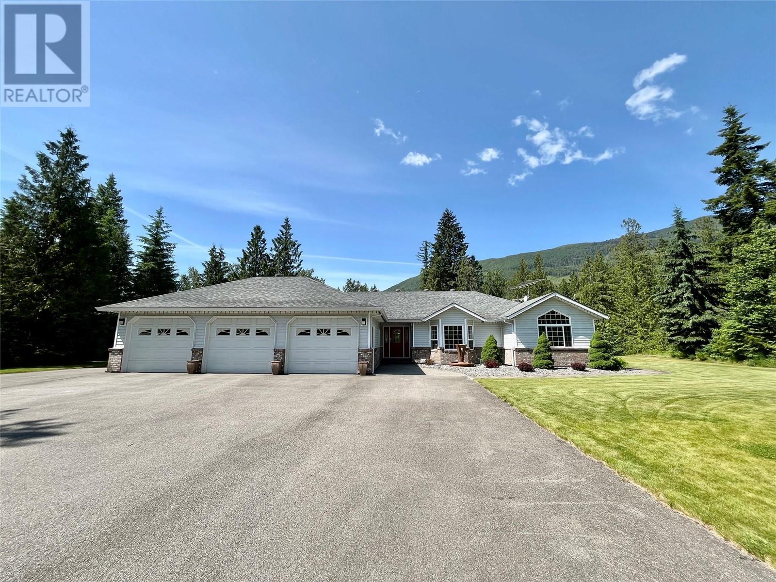 3850 Sommerville - Husted Road, Malakwa, British Columbia  V0E 2J0 - Photo 7 - 10350990