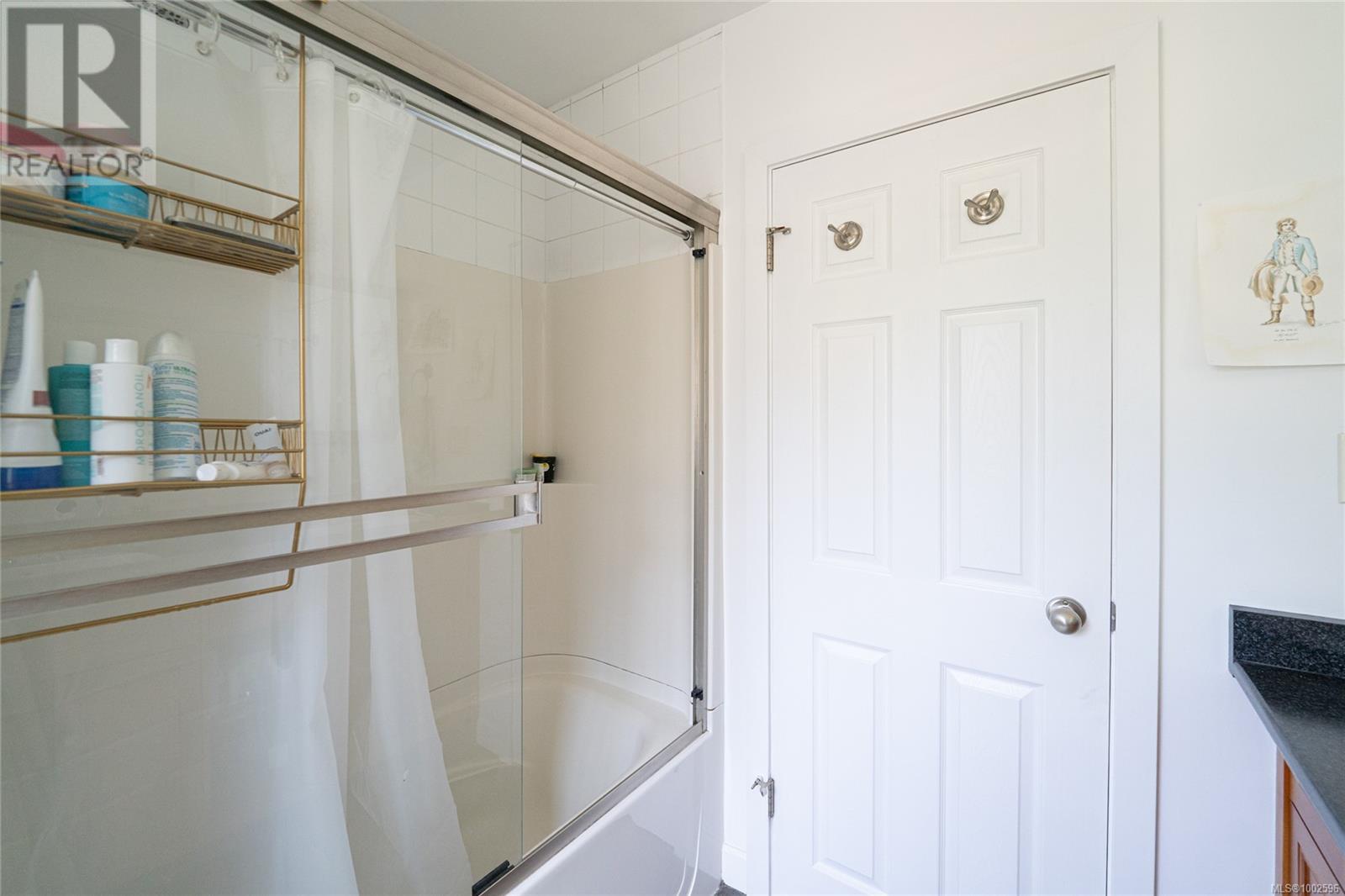 Property at 3917 Braefoot Pl image 1