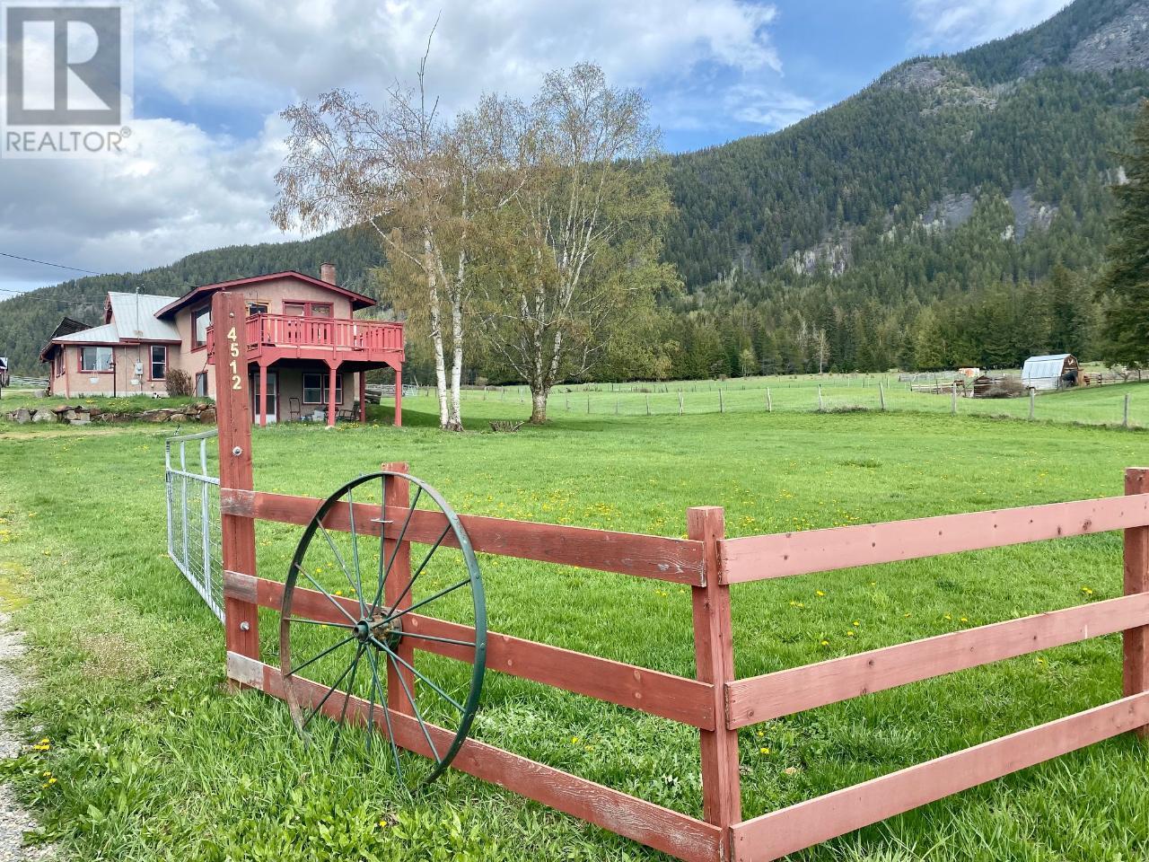 4512 48th Street, Canyon, British Columbia  V0B 1C1 - Photo 41 - 10343947