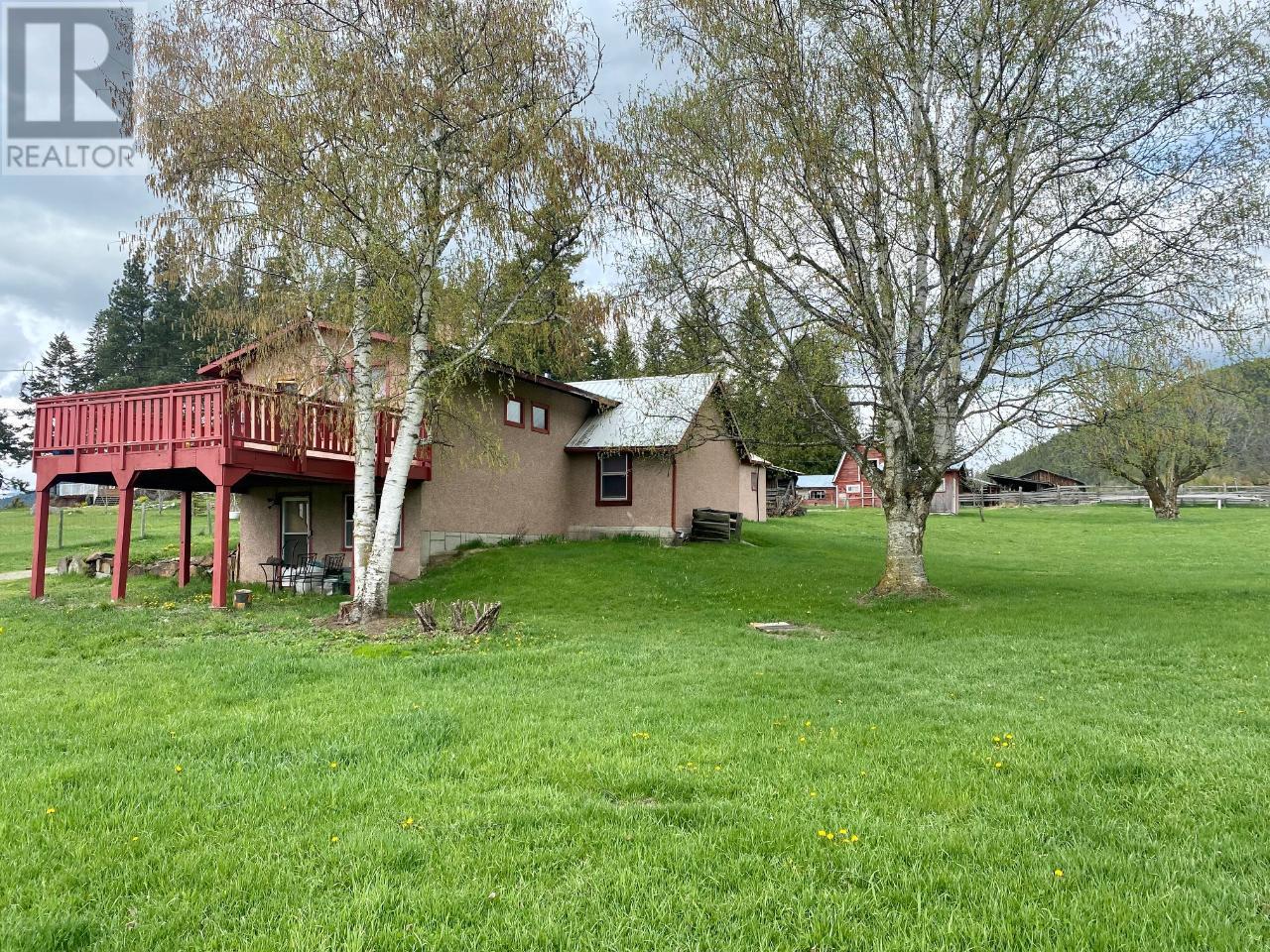 4512 48th Street, Canyon, British Columbia  V0B 1C1 - Photo 21 - 10343947