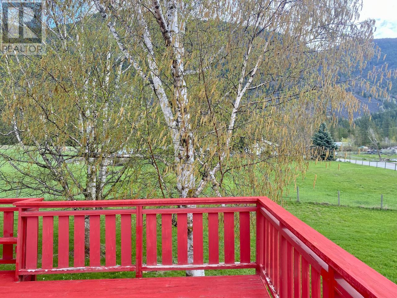4512 48th Street, Canyon, British Columbia  V0B 1C1 - Photo 29 - 10343947