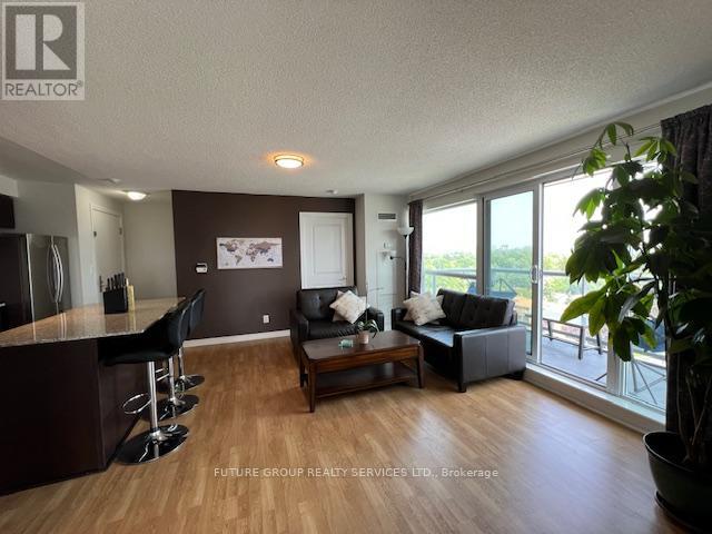 806 - 30 Heron's Hill Way, Toronto, Ontario  M2J 0A7 - Photo 1 - C12204017