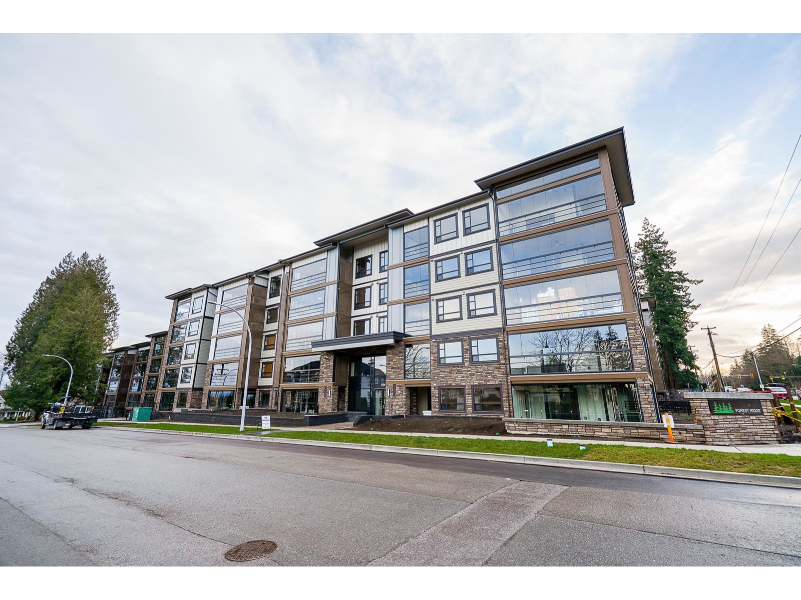 409 14588 Mcdougall Drive, Surrey, British Columbia  V4P 0H1 - Photo 29 - R3010790