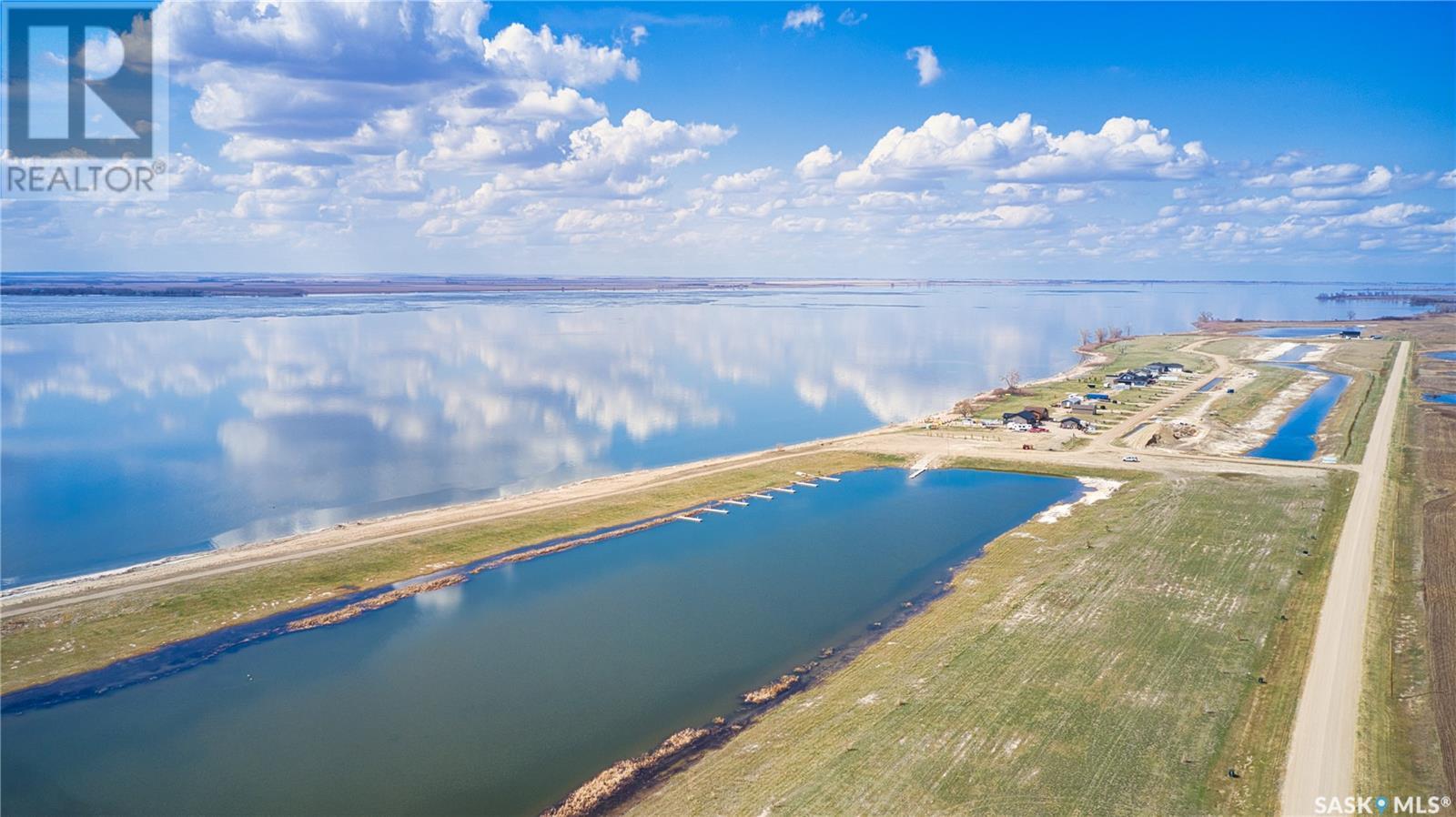 64 Sunset Acres Lane, Last Mountain Lake East Side, Saskatchewan  S0G 0Z0 - Photo 2 - SK008703