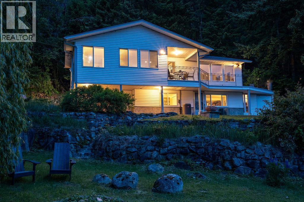 164 Johnstone Road, nelson, British Columbia V1L6H9