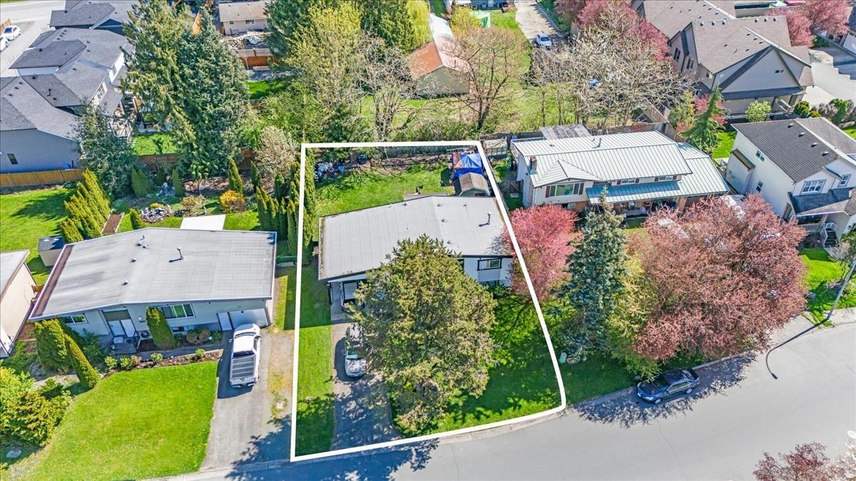 6050 Glenmore Drive, Sardis South, Chilliwack, British Columbia  V2R 2H5 - Photo 2 - R3012446