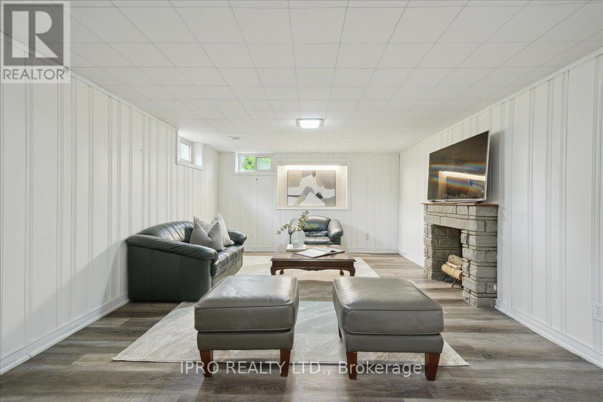 34 Appledale Road, Toronto, Ontario  M9B 5G4 - Photo 23 - W12203992