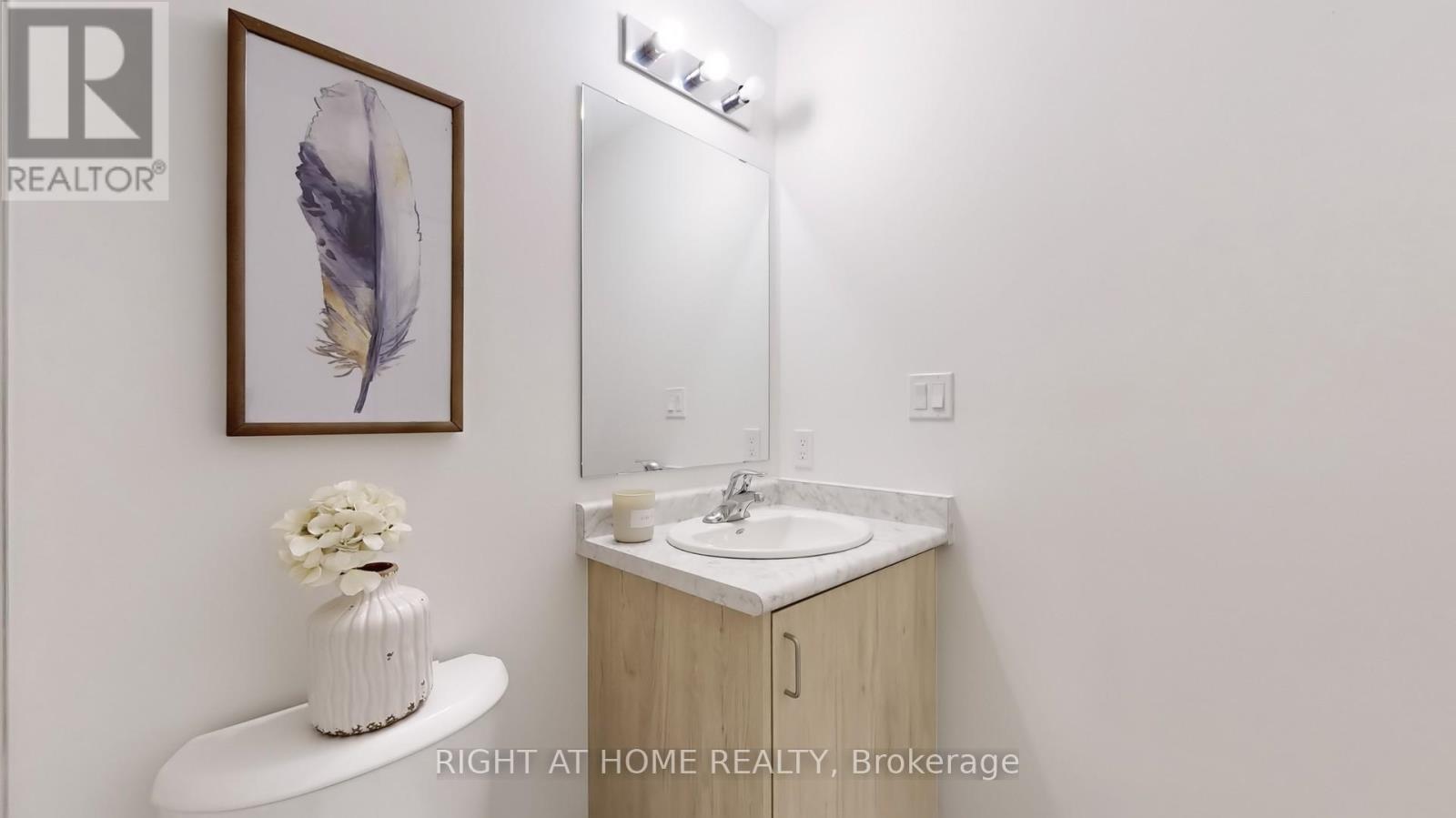 197 Wyndham Street, Mississauga, Ontario  L5M 2S5 - Photo 37 - W12203995