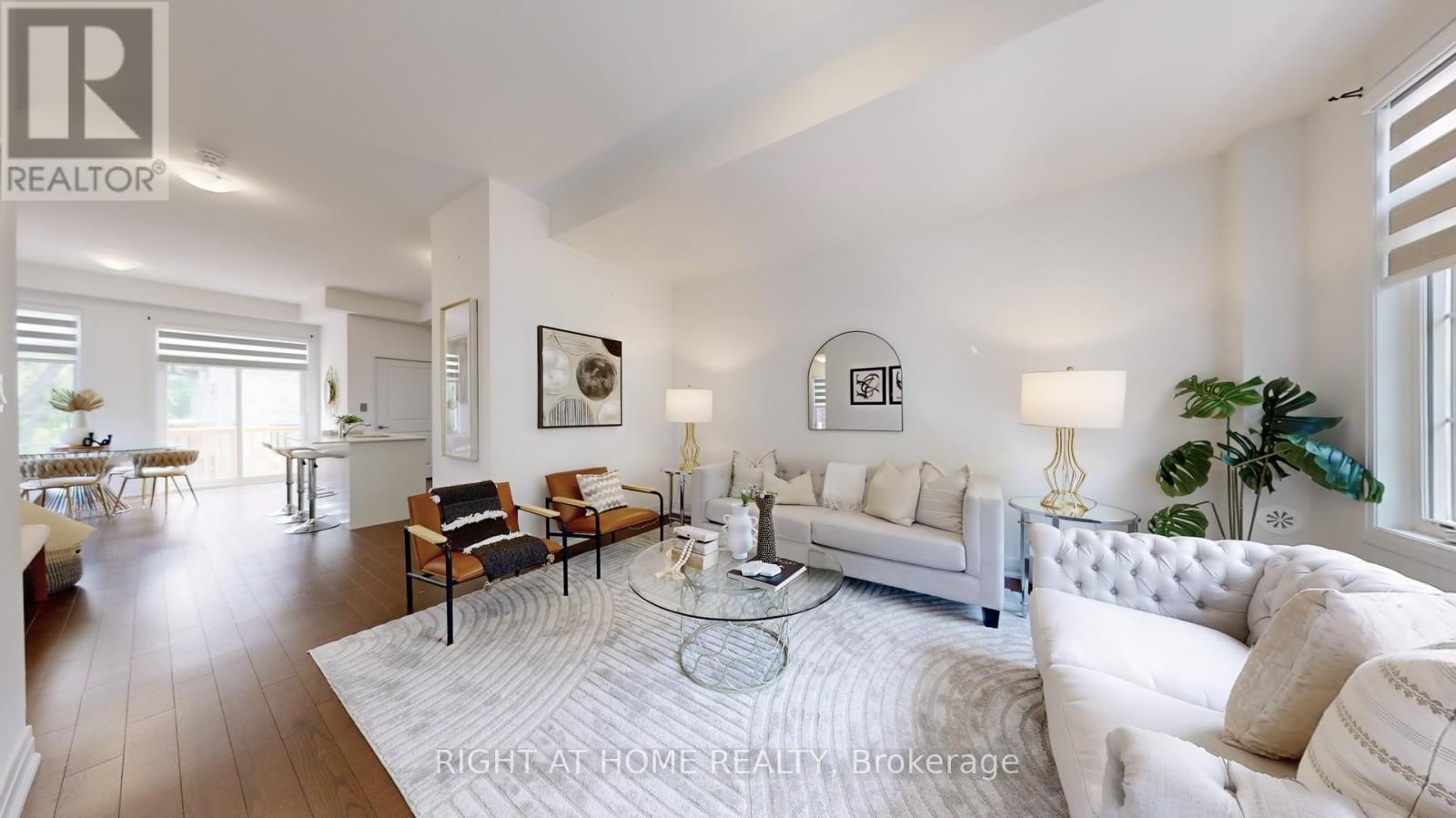 197 Wyndham Street, Mississauga, Ontario  L5M 2S5 - Photo 9 - W12203995