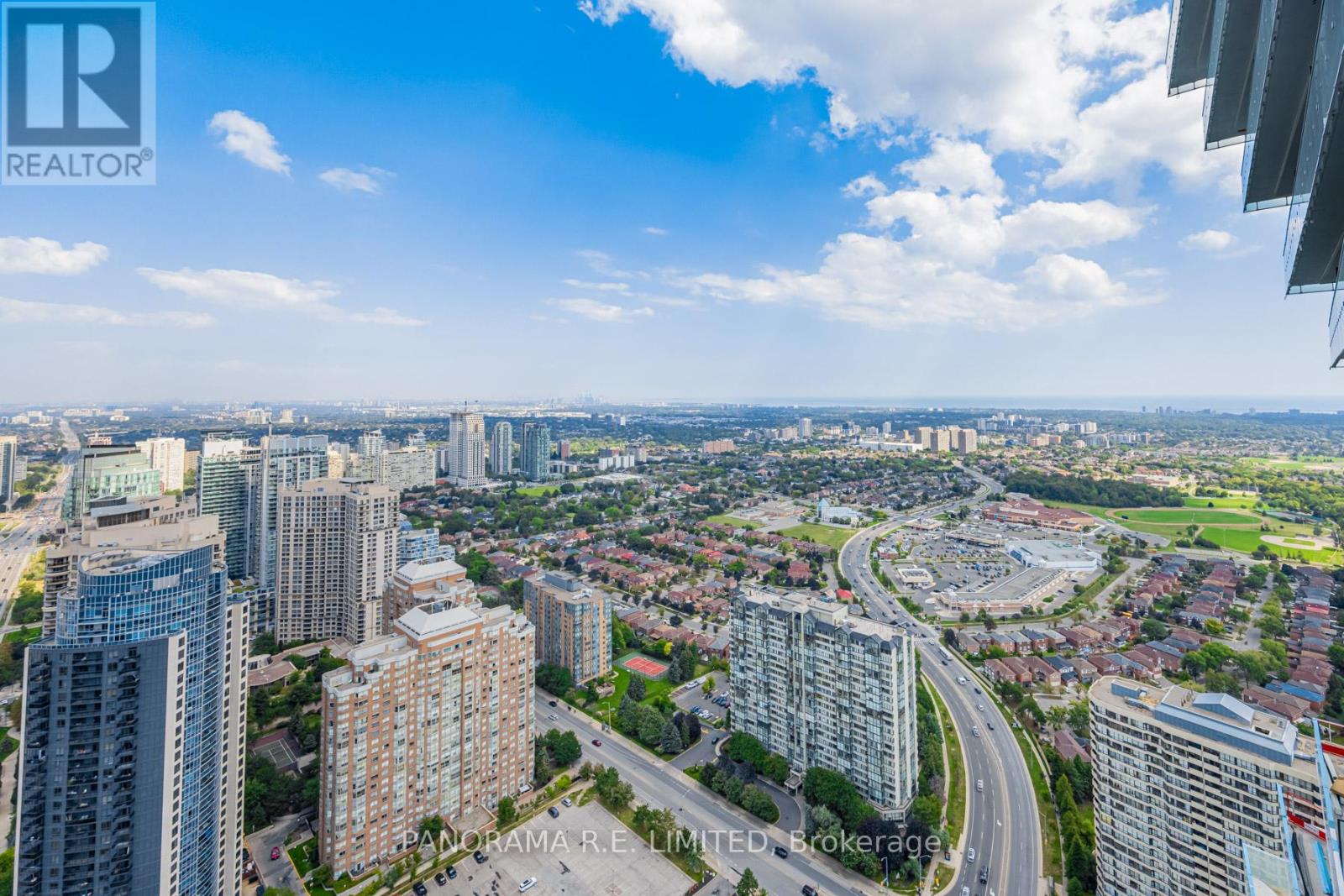 3112 - 3900 Confederation Parkway, Mississauga, Ontario  L5B 0M3 - Photo 14 - W12204006