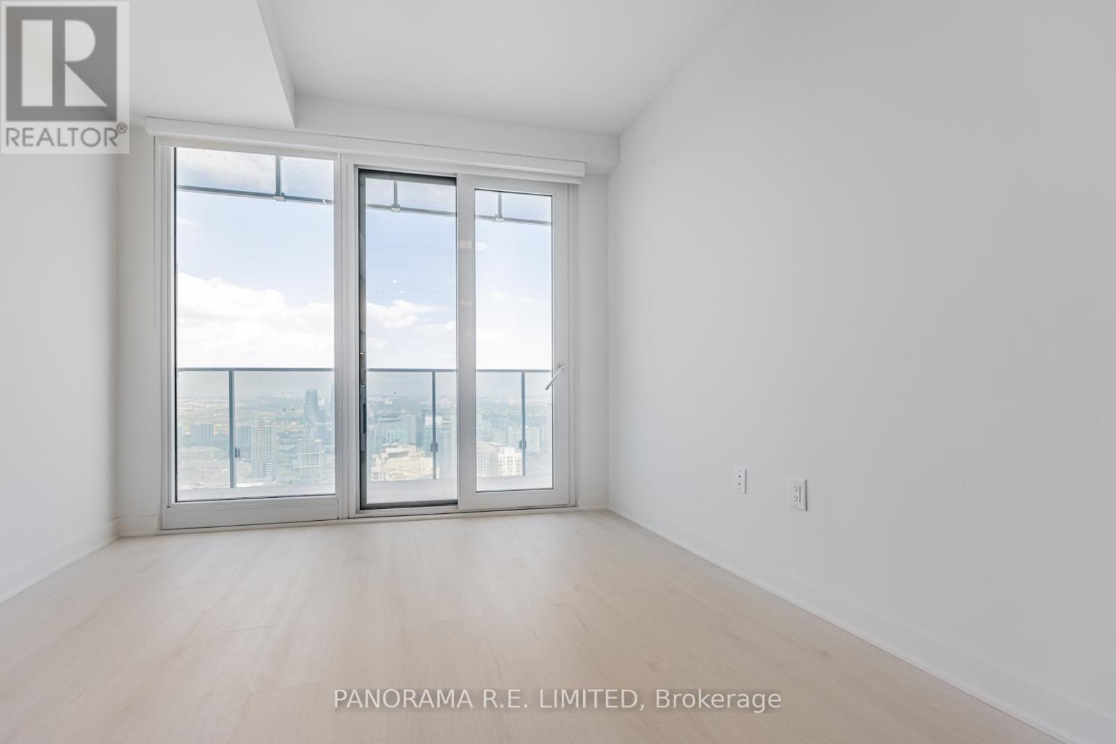 3112 - 3900 Confederation Parkway, Mississauga, Ontario  L5B 0M3 - Photo 5 - W12204006