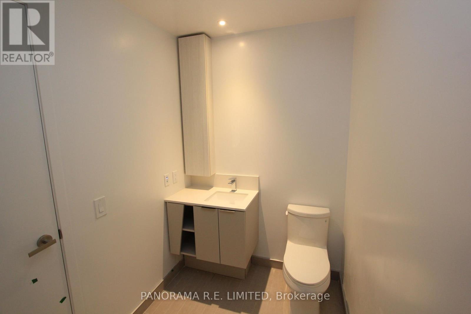 3112 - 3900 Confederation Parkway, Mississauga, Ontario  L5B 0M3 - Photo 9 - W12204006