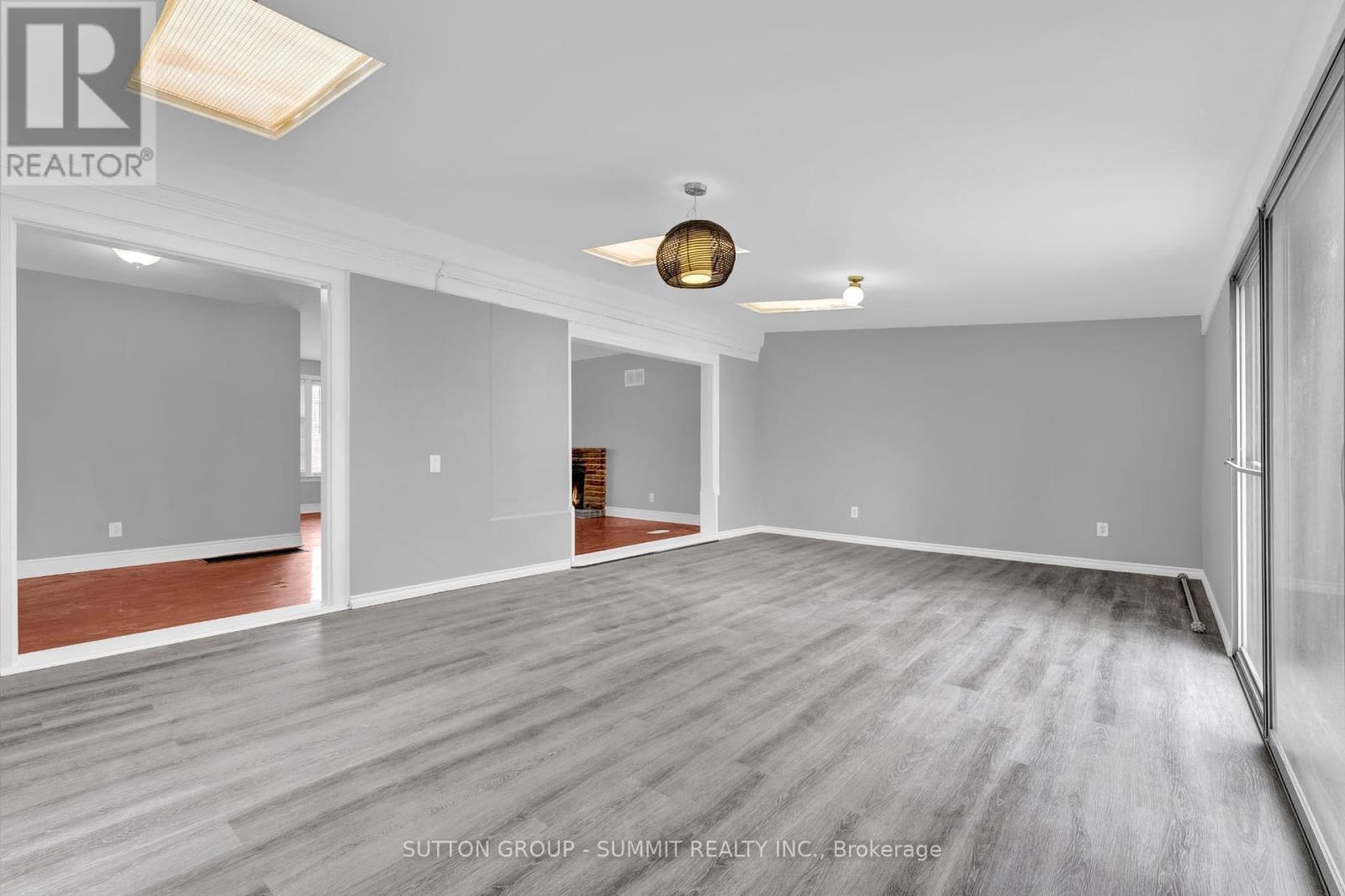 17 Ben Machree Drive, Mississauga, Ontario  L5H 2S2 - Photo 6 - W12204008