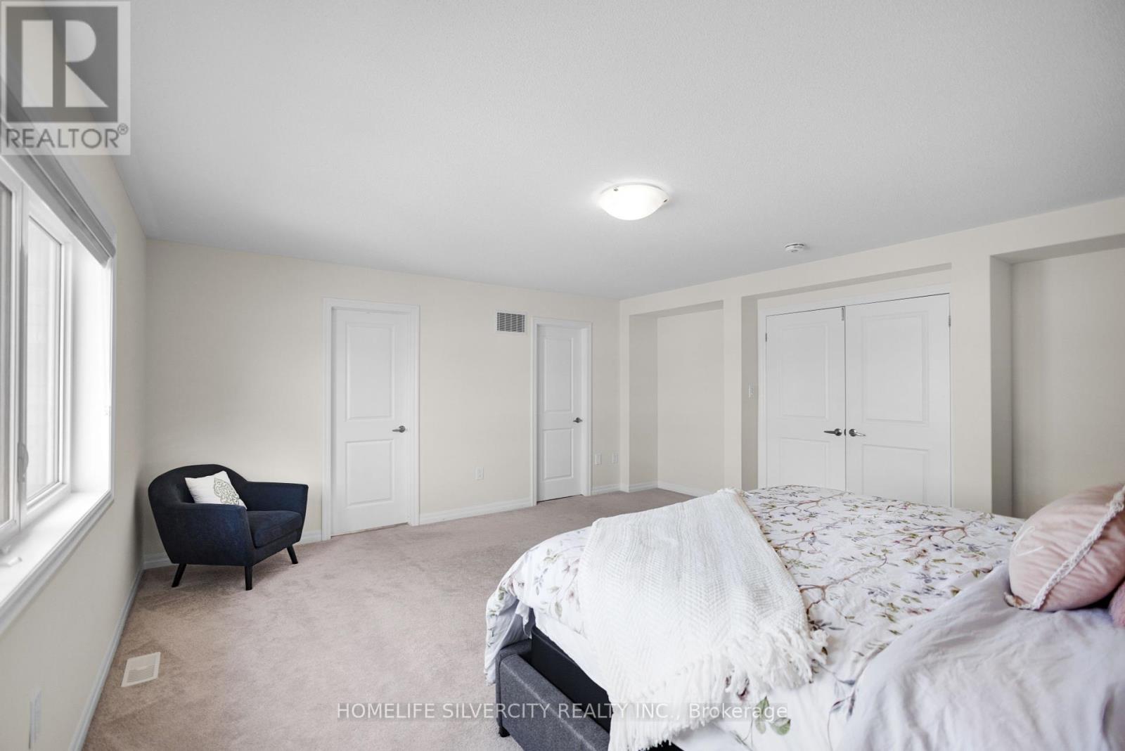 13 Minna Trail, Brampton, Ontario  L7A 4T1 - Photo 15 - W12204020
