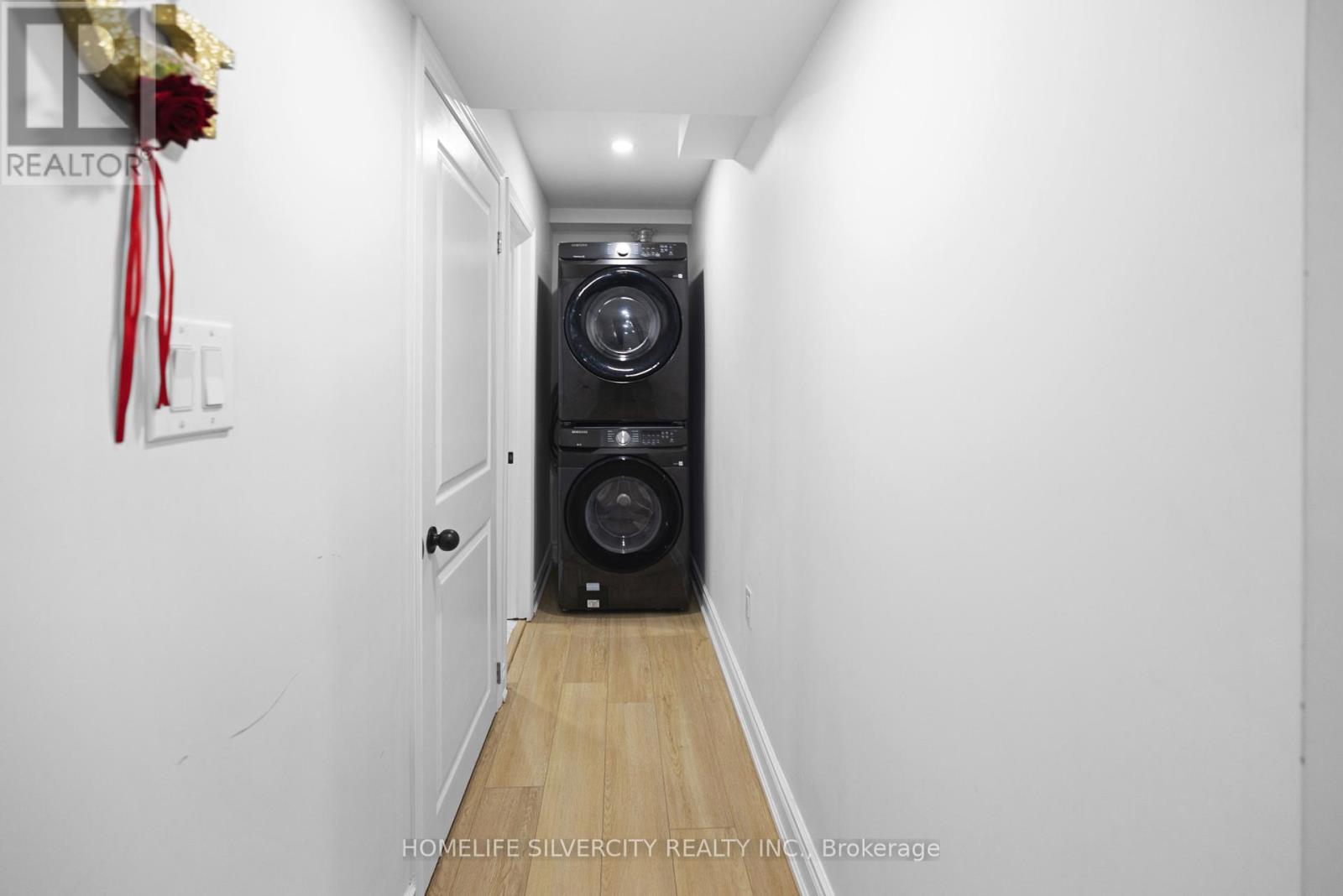 13 Minna Trail, Brampton, Ontario  L7A 4T1 - Photo 34 - W12204020